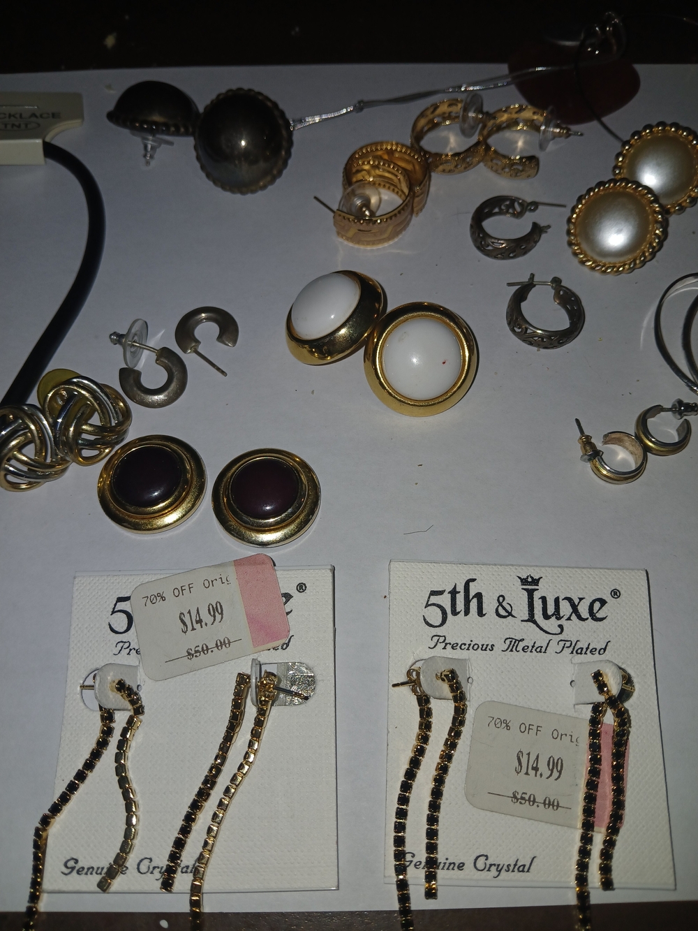 Lot Of 15+ Earrings Sorrelli Gold-Tone White Center Button Stud Earrings